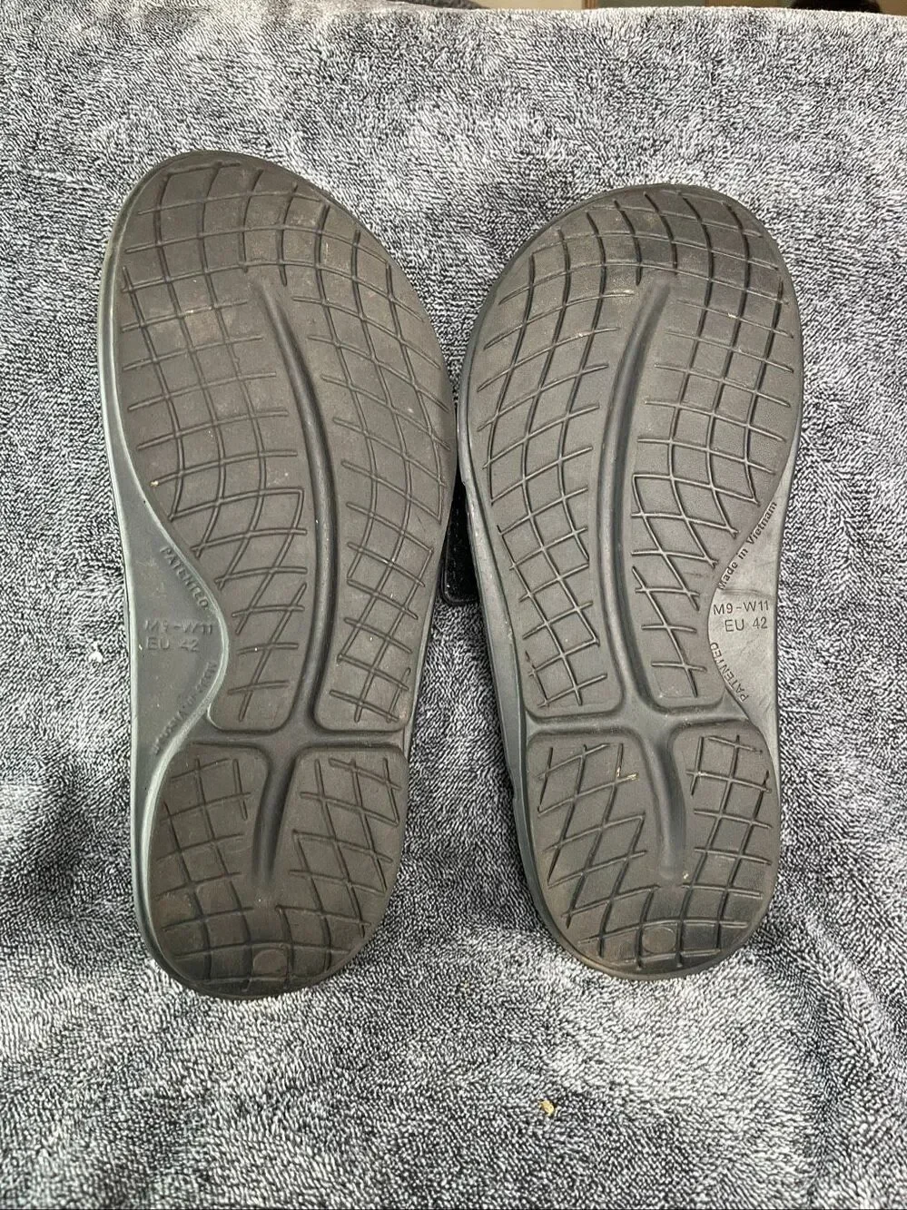 OOFOS OOahh Sport Flex Recovery Sandals Black Men's 9 / Women's 11 Adjustable Sl